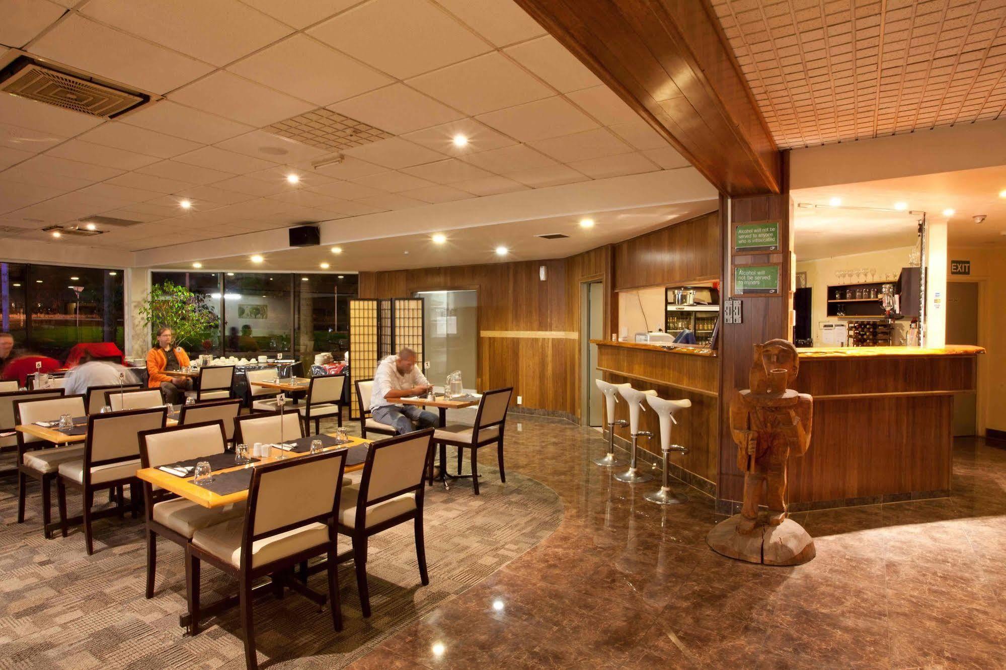Auckland Airport Kiwi Motel Exterior photo